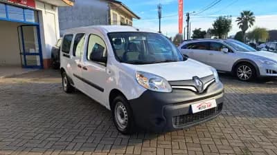 Vendo Renault Kangoo 2019 - 18900 EUR, 190869 km - AUTO.MOTO.pt