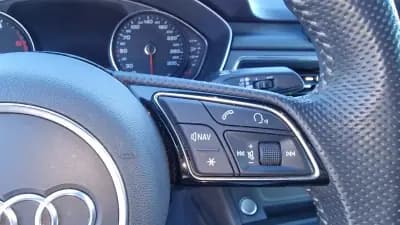 Vendo Audi A5 Sportback 2018 - 30999 EUR, 147920 km - AUTO.MOTO.pt