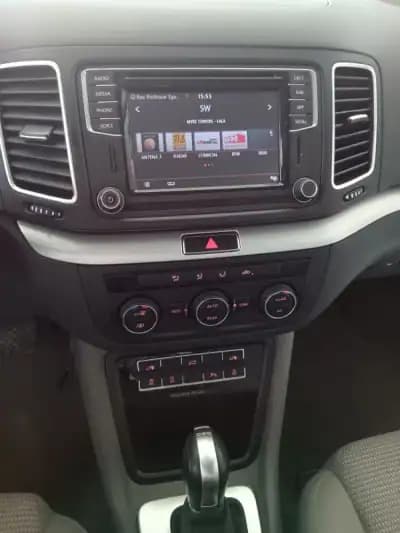 Vendo Volkswagen Sharan 2018 - 24950 EUR, 134000 km - AUTO.MOTO.pt