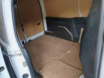 Vendo Peugeot Partner 2020 - 9999 EUR, 132656 km - AUTO.MOTO.pt