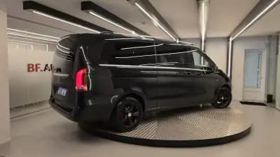 Vendo Mercedes-Benz V 220 2016 - 29900 EUR, 321809 km - AUTO.MOTO.pt