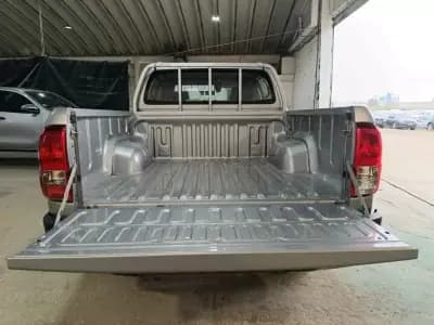 Sell Toyota Hilux 2018 - 31500 EUR, 120000 km - AUTO.MOTO.pt