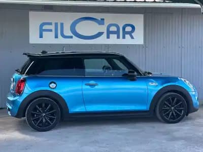 Vendo MINI 2018 - 22900 EUR, 110452 km - AUTO.MOTO.pt