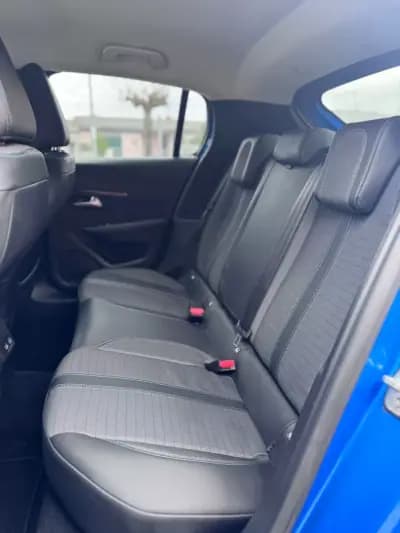 Sell Peugeot 208 2021 - 15500 EUR, 71335 km - AUTO.MOTO.pt