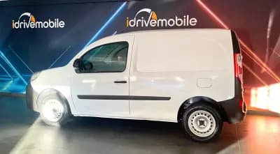 Sell Renault Kangoo 2018 - 11900 EUR, 121178 km - AUTO.MOTO.pt