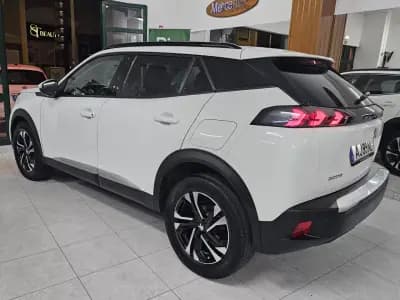 Vendo Peugeot 2008 2021 - 19850 EUR, 74617 km - AUTO.MOTO.pt