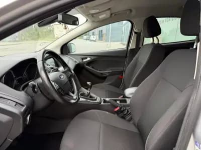 Vendo Ford Focus 2018 - 13850 EUR, 68388 km - AUTO.MOTO.pt