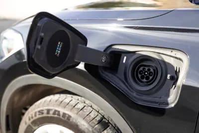 Vendo BMW X1 2022 - 26280 EUR, 77610 km - AUTO.MOTO.pt