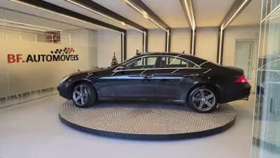 Sell Mercedes-Benz CLS 320 2007 - 12500 EUR, 452570 km - AUTO.MOTO.pt