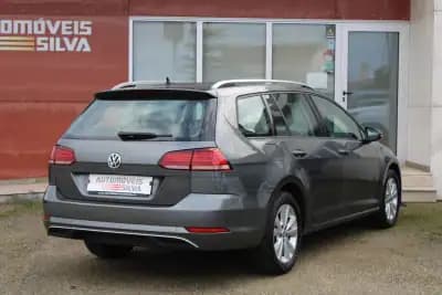 Sell Volkswagen Golf Variant 2020 - 14990 EUR, 173000 km - AUTO.MOTO.pt
