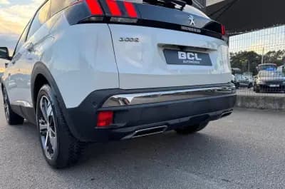 Vendo Peugeot 3008 2016 - 18990 EUR, 149800 km - AUTO.MOTO.pt