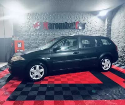 Sell Renault Mégane Break 2007 - 3990 EUR, 290812 km - AUTO.MOTO.pt