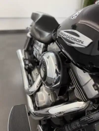 Vendo mota Harley-Davidson Dyna Low Rider S 2012 - 13000 EUR, 41000 km - AUTO.MOTO.pt