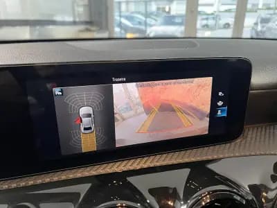 Vendo Mercedes-Benz A 180 Limousine 2020 - 22600 EUR, 114696 km - AUTO.MOTO.pt