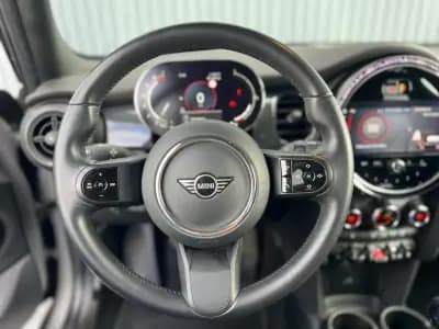 Sell MINI 2023 - 25750 EUR, 34717 km - AUTO.MOTO.pt