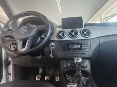 Sell Mercedes-Benz B 180 2012 - 10990 EUR, 221000 km - AUTO.MOTO.pt