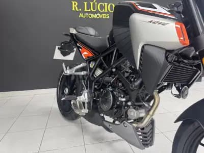 Vendo mota Kove Moto 2025 - 3190 EUR, 0 km - AUTO.MOTO.pt