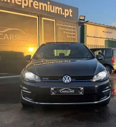 Vendo Volkswagen Golf 2015 - 16900 EUR, 139035 km - AUTO.MOTO.pt