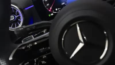 Vendo Mercedes-Benz A 200 2023 - 30850 EUR, 23000 km - AUTO.MOTO.pt