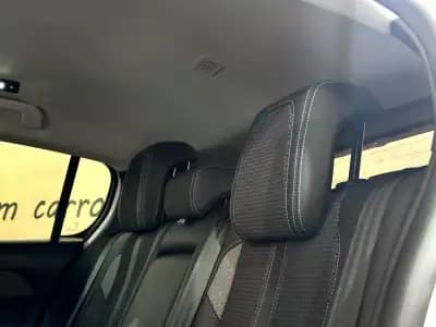 Sell Peugeot 308 2023 - 24900 EUR, 111974 km - AUTO.MOTO.pt