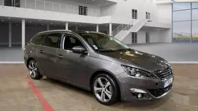 Vendo Peugeot 308 SW 2015 - 9900 EUR, 159000 km - AUTO.MOTO.pt