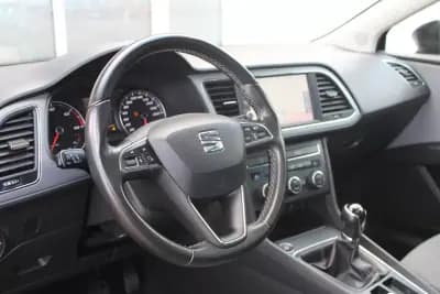 Vendo SEAT Leon ST 2018 - 12990 EUR, 200000 km - AUTO.MOTO.pt