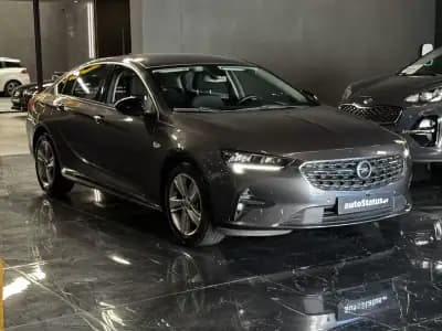 Vendo Opel Insignia Grand Sport 2022 - 17990 EUR, 102300 km - AUTO.MOTO.pt