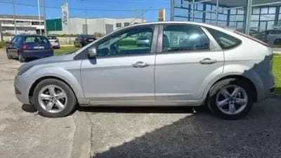 Vendo Ford Focus 2009 - 3999 EUR, 199999 km - AUTO.MOTO.pt
