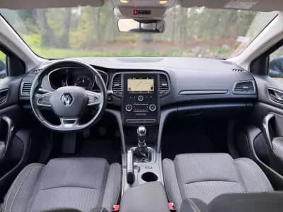 Sell Renault Mégane 2019 - 15990 EUR, 167000 km - AUTO.MOTO.pt