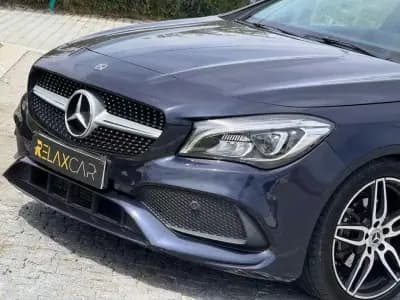 Vendo Mercedes-Benz CLA 180 2017 - 19999 EUR, 160000 km - AUTO.MOTO.pt