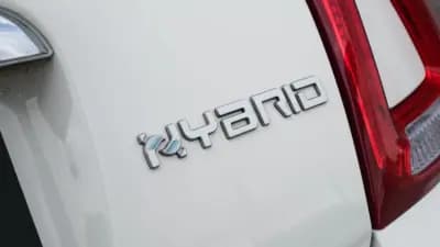 Vendo Fiat 500 2020 - 10600 EUR, 90000 km - AUTO.MOTO.pt