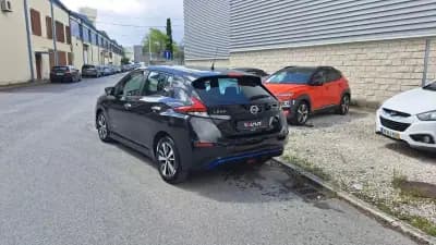 Vendo Nissan Leaf 2018 - 13500 EUR, 58000 km - AUTO.MOTO.pt