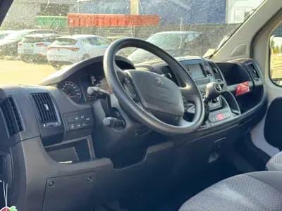 Vendo Peugeot Boxer 2021 - 7940 EUR, 201820 km - AUTO.MOTO.pt