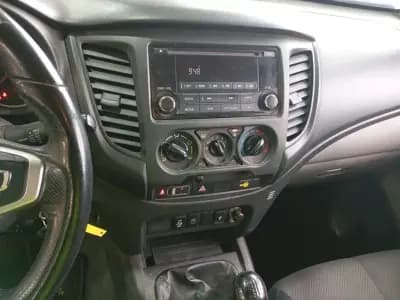 Sell Mitsubishi L200 2019 - 22900 EUR, 126430 km - AUTO.MOTO.pt