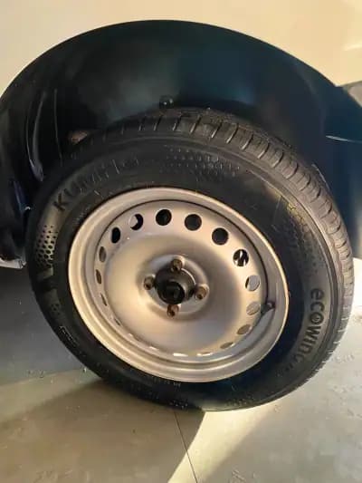 Sell Renault Kangoo 2018 - 11900 EUR, 121178 km - AUTO.MOTO.pt