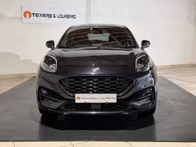Vendo Ford Puma 2024 - 22250 EUR, 43134 km - AUTO.MOTO.pt