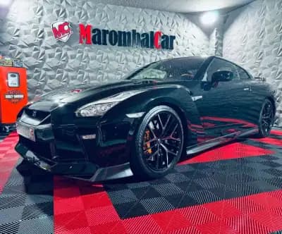 Vendo Nissan GT-R 2017 - 159990 EUR, 47772 km - AUTO.MOTO.pt