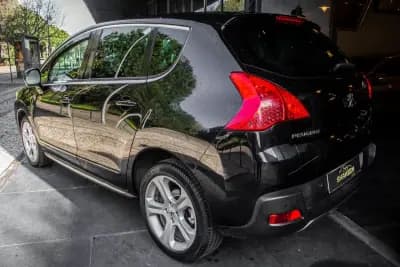 Vendo Peugeot 3008 2012 - 7990 EUR, 286405 km - AUTO.MOTO.pt