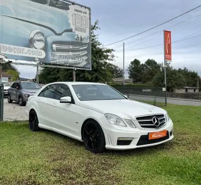 Sell Mercedes-Benz E 200 2010 - 12900 EUR, 484905 km - AUTO.MOTO.pt