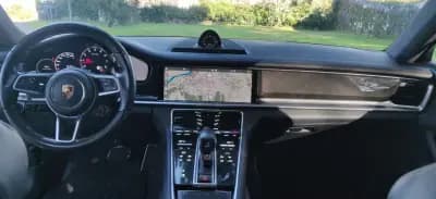 Vendo Porsche Panamera 2017 - 82499 EUR, 62500 km - AUTO.MOTO.pt