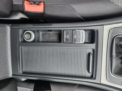 Vendo Volkswagen Golf Variant 2016 - 13300 EUR, 139600 km - AUTO.MOTO.pt