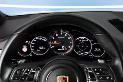 Sell Porsche Cayenne 2020 - 115000 EUR, 74966 km - AUTO.MOTO.pt