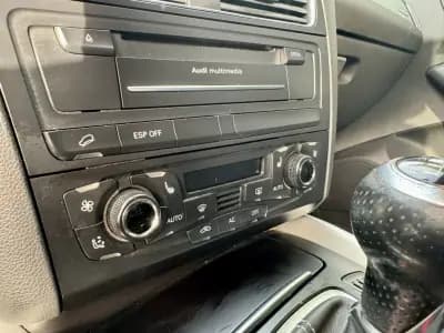 Sell Audi Q5 2008 - 13900 EUR, 201500 km - AUTO.MOTO.pt