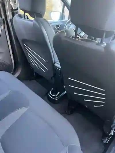 Vendo Renault Captur 2016 - 12750 EUR, 114000 km - AUTO.MOTO.pt