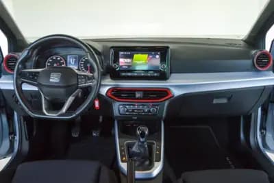 Vendo SEAT Arona 2021 - 17900 EUR, 54000 km - AUTO.MOTO.pt