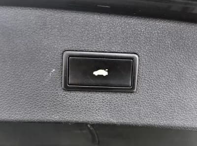 Vendo Audi A7 Sportback 2011 - 17000 EUR, 322688 km - AUTO.MOTO.pt