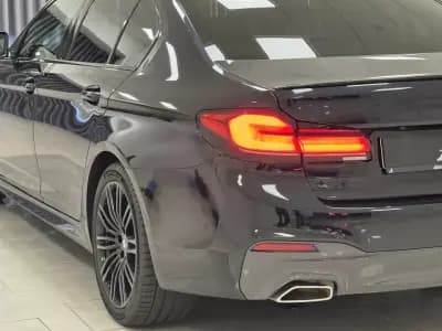 Vendo BMW 530 2020 - 31990 EUR, 120000 km - AUTO.MOTO.pt