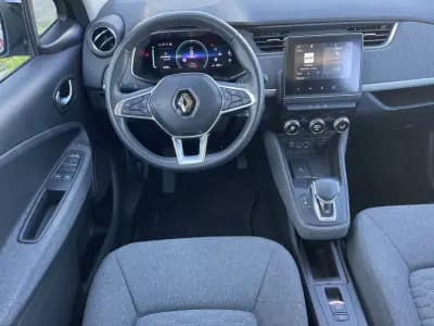 Vendo Renault Zoe 2021 - 18490 EUR, 34075 km - AUTO.MOTO.pt