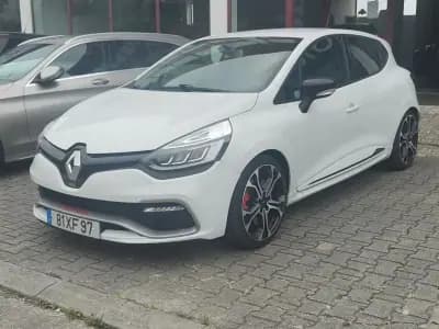 Sell Renault Clio 2016 - 19990 EUR, 116000 km - AUTO.MOTO.pt
