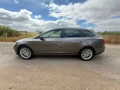 Vendo SEAT Leon ST 2016 - 15500 EUR, 175000 km - AUTO.MOTO.pt